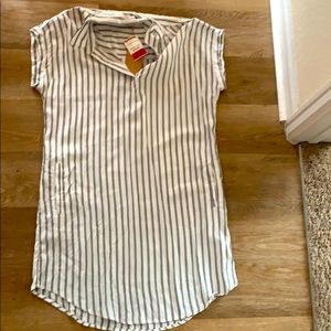 Blue and white pine strip t-shirt dress